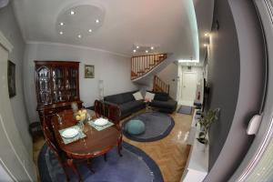 Apartment DobraYa Blue