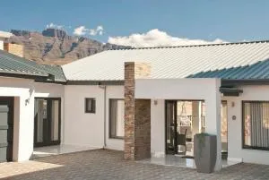 Eleven on Tumbleweed, Cathkin Estates - Ardmore