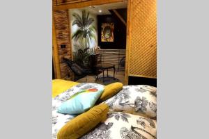 Appartement cosy avec baignoire balnéo