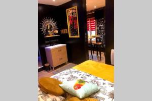 Appartement cosy avec baignoire balnéo