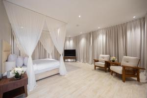 Regency Sealine Camp