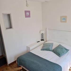 B&B / Chambres d'hotes Les Mouettes Blessees : photos des chambres