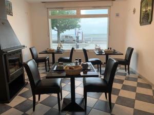 B&B / Chambres d'hotes Les Mouettes Blessees : photos des chambres