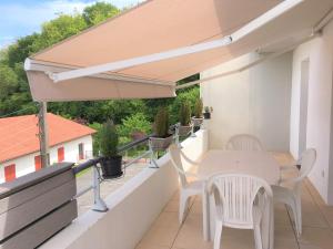 Appartements Adartza - Bien moderne avec grand balcon et parking : photos des chambres