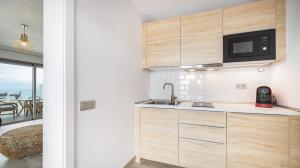 Etti - Paradise Rosa Maria