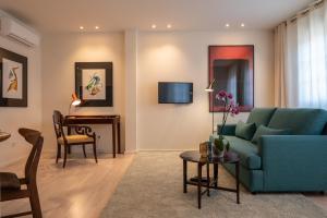 The Cathedrals Terrace