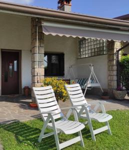 CasaDolcelago Sulzano Villa con Giardino Vista Lago Parking Free