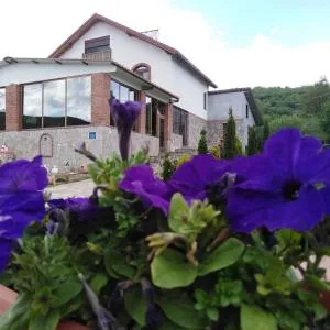 Sermeninski Cardak - Radnja