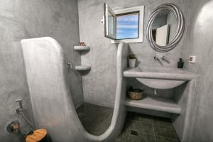 Sensia Luxury Studio with Hot tub