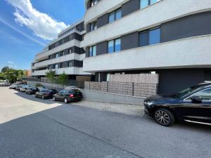 Modern Danube Apartment Vienna