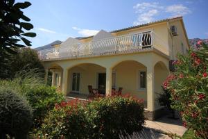 Apartments with a parking space Orebic Peljesac 4501