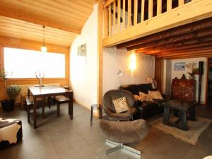 Chalet Arâches-la-Frasse, 5 pièces, 8 personnes - FR-1-572-33