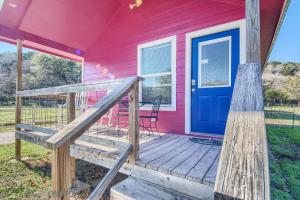 RR 9122WC Wine Cup Cabin