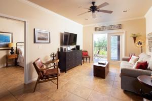 Parker River Haus VG 106