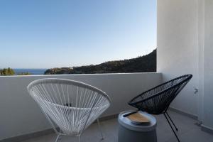 Deluxe Suite with Sea View room in Pignolia Suites