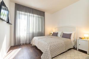 Sunset Beach Apartment