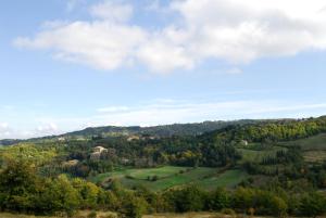 View of Monte Amiata for 3 guests Agriturismo La Piaggia - Vivo dOrcia