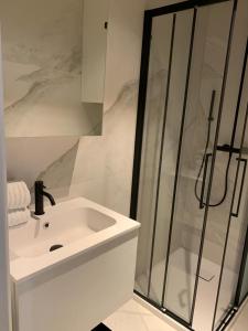 Lily a la mer du Zoute deux