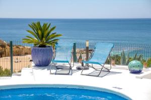 Luxurious BEACHFRONT VILLA de la PLAGE with private beach acces