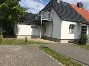 Ferienhaus am Geiseltalsee mit Sauna - Roßbach