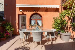 Apartment below the stars