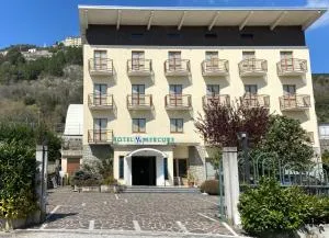 Hotel Mercure - Laino Borgo
