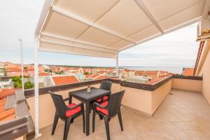Ilia sea view apartment 