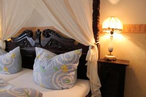 Quadruple Room room in Kreuzerhof Hotel Garni