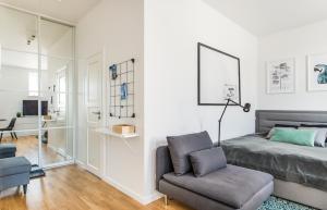 Cozy Modern Studio - Great for Short Trips