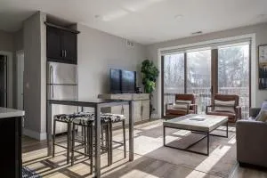 Capri 209 in the Heart of Downtown Traverse City - Brookside