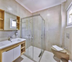 Suite with Balcony and Sea View room in Hill House Adult Only