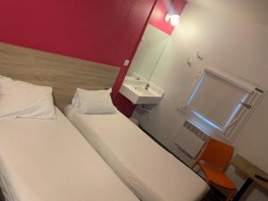 Hotels hotelF1 Saint Witz A1 Hotel : photos des chambres