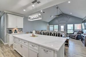 Ocean View and Wraparound Deck Crystal Beach Home!