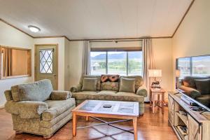 Montanas Emigrant Peaks Getaway: Apt w Amenities