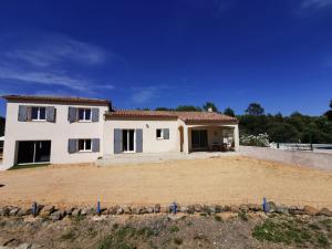 Villas VILLA FAMILIALE avec PISCINE, VUE IMPRENABLE : photos des chambres