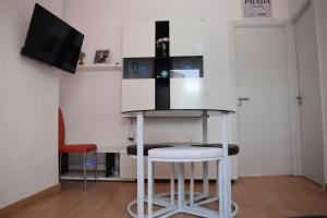 Los Tilos Apartments 2