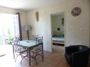 Appartements Gite Lavande de Provence - Domaine Les Bastidons : photos des chambres