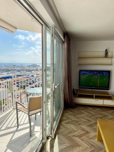 Lujoso apartamento en 1ª línea recién reformado