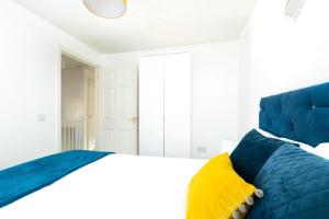 KVM - Whitebeam House great location by KVM Stays