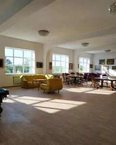 Вилла Александра - Khlibodarske