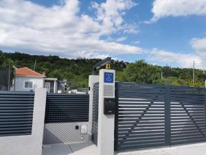 Holiday home "Olive tree", with new pool, jacuzzi and sauna