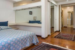 Luxury Art Atelier Apartment