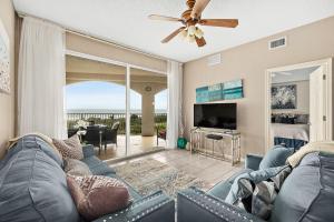Standard Apartment room in Surf Club by Teeming Vacation Rentals