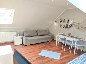 Madzia - pokoje 2-4 osobowe z łazienkami