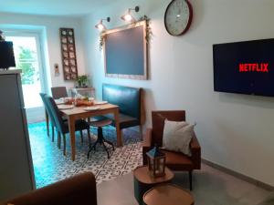 Appartements Esprit Bistrot / Rent4night Grenoble : photos des chambres