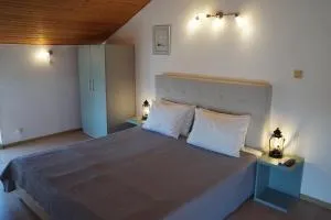 Guest House Lambovi - 内塞伯尔