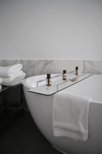 Hotels Hotel Quatorze : photos des chambres