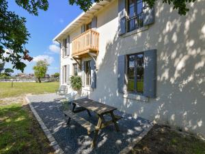 Villas Cosy chalet with garden at the Bassin d Arcachon : photos des chambres