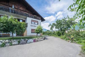 Apartment Tschigat Leilichhof