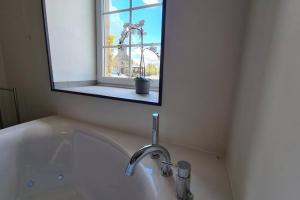 "Philled With Love" by Phils Cottages